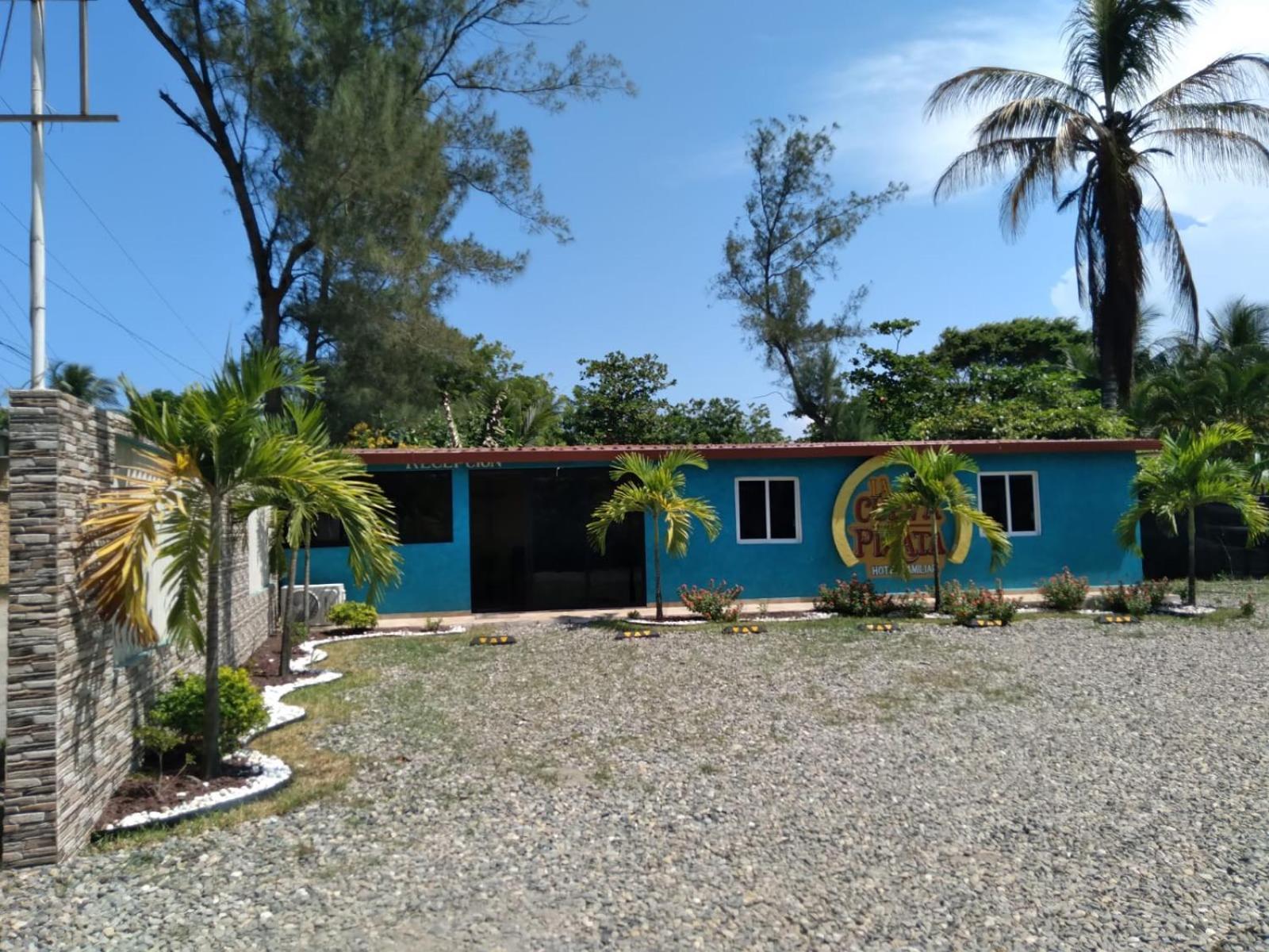 Hotel La Cueva Del Pirata Casitas Exterior photo
